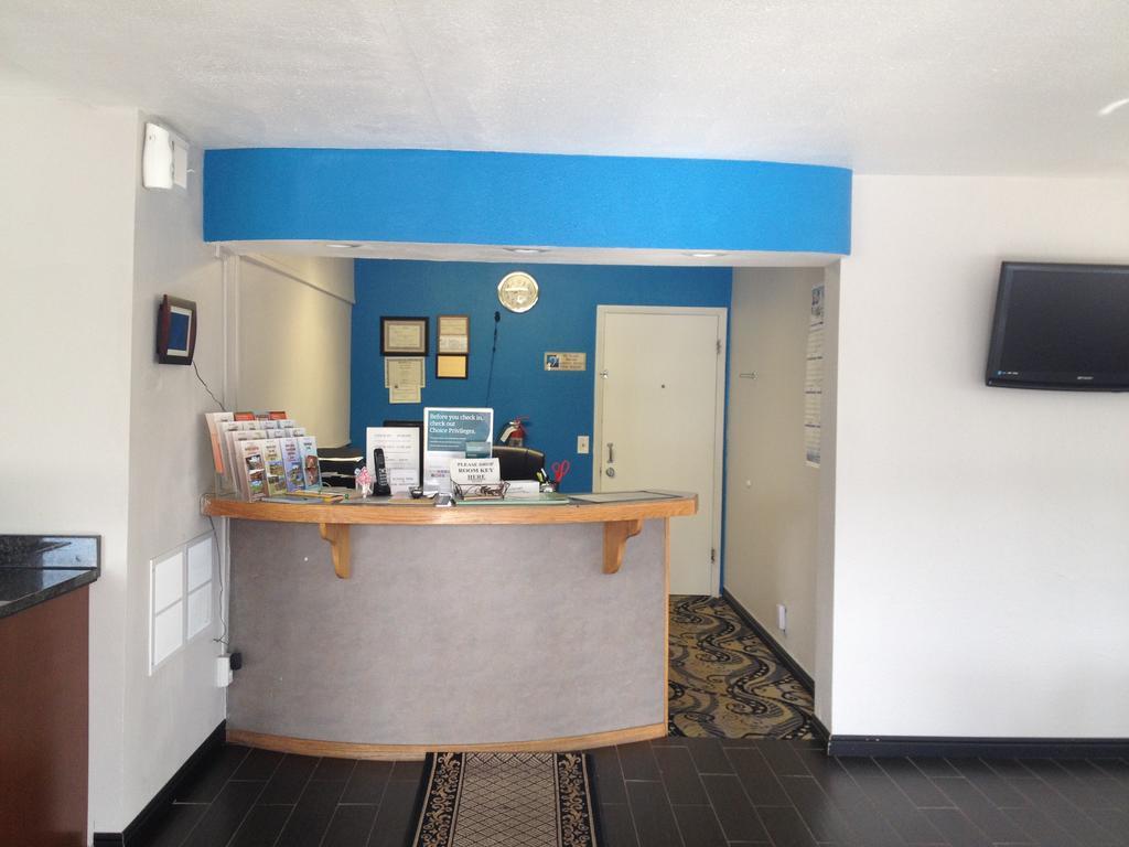 Days Inn By Wyndham Brawley Exterior foto