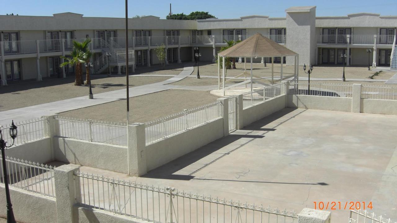 Days Inn By Wyndham Brawley Exterior foto